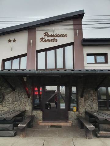 Фотографии Гостевой дом Pensiunea Kometa г. Bădeşti (Румыния) №4 Фото Гостевой дом Pensiunea Kometa г. Bădeşti 4